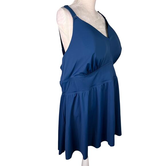 Torrid Wire Free Cross Back Tankini Top Poseidon Blue 6D/DD New - Picture 13 of 13